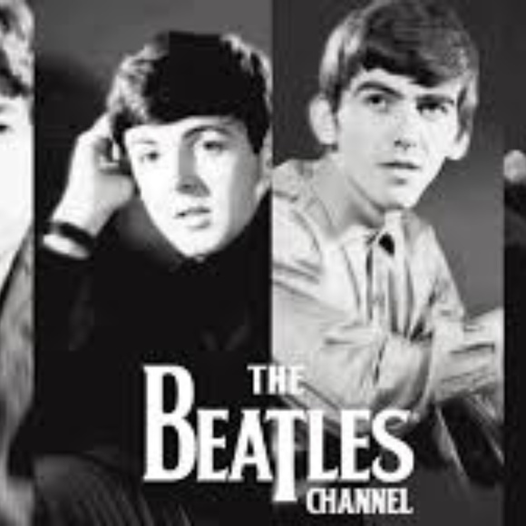 Hello Poshers - Picture 3 of 6